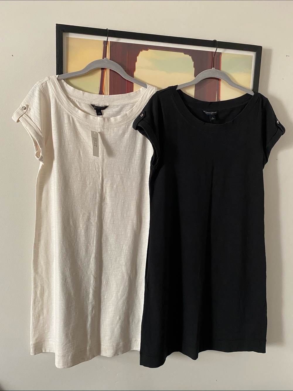 BANANA REPUBLIC Lot of 2